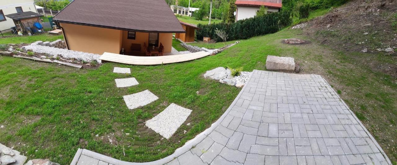 Lisny 105 Cely Novy Dum Se Zahradou U Jizery A Cyklo-Stezky New House By Jizera River And Bicycle Path Zelezny Brod Экстерьер фото