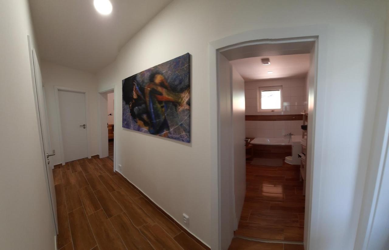 Lisny 105 Cely Novy Dum Se Zahradou U Jizery A Cyklo-Stezky New House By Jizera River And Bicycle Path Zelezny Brod Экстерьер фото
