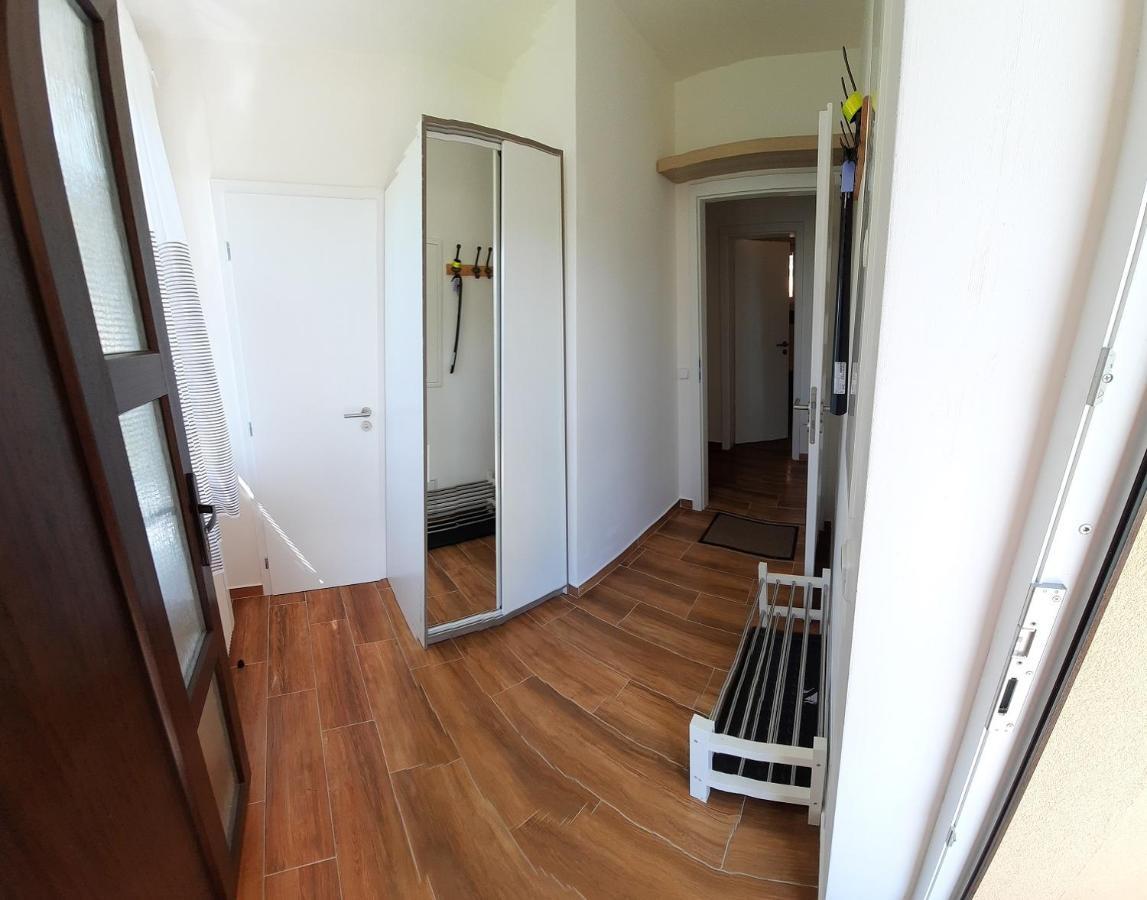 Lisny 105 Cely Novy Dum Se Zahradou U Jizery A Cyklo-Stezky New House By Jizera River And Bicycle Path Zelezny Brod Экстерьер фото